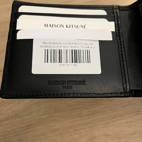Maison Kitsune Tricolor Fox Compact Bifold Wallet Black (New) - Picture 3 of 15